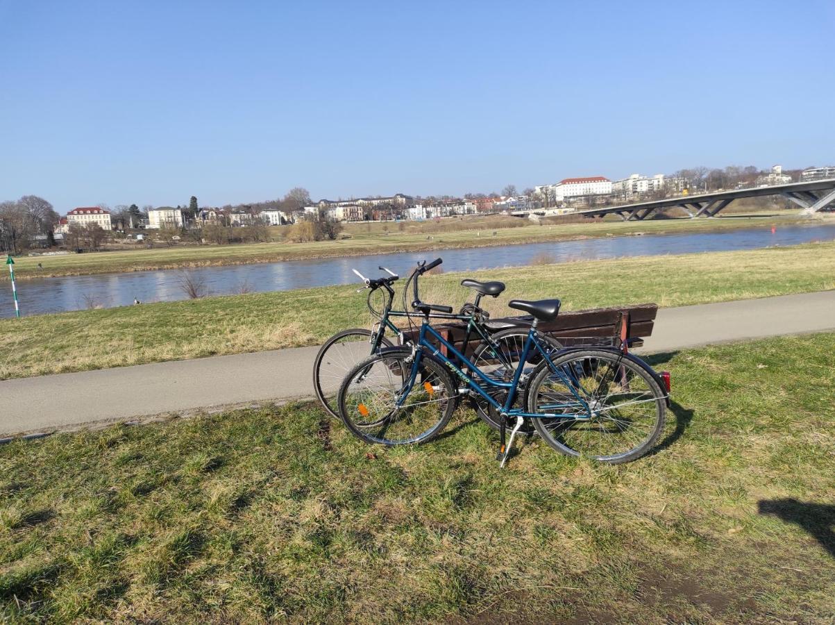 Traumhaftes Zwei-zimmer-apartment An Der Elbe Apartment Dresden