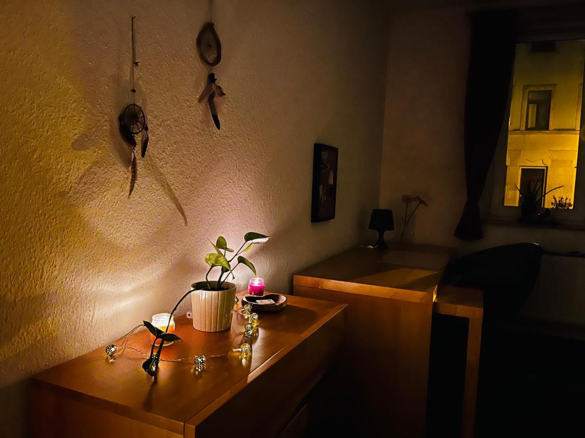 Traumhaftes Zwei-zimmer-apartment An Der Elbe *